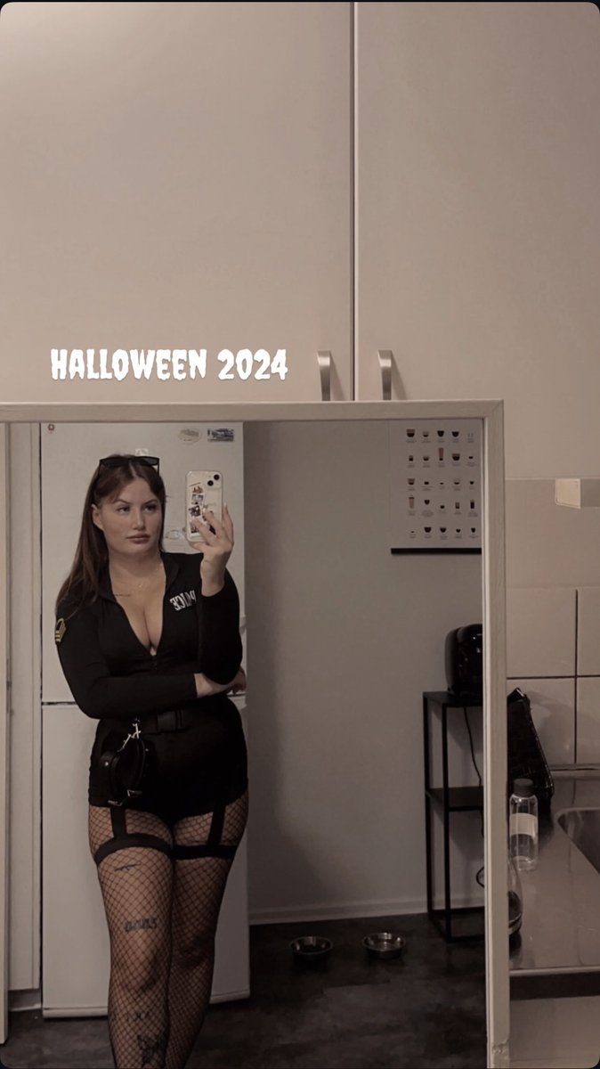 alexandraajons's tweet photo. Halloween 2024. Vad ska man klä ut sig till iår?👀 https://t.co/IK9baNZa4R