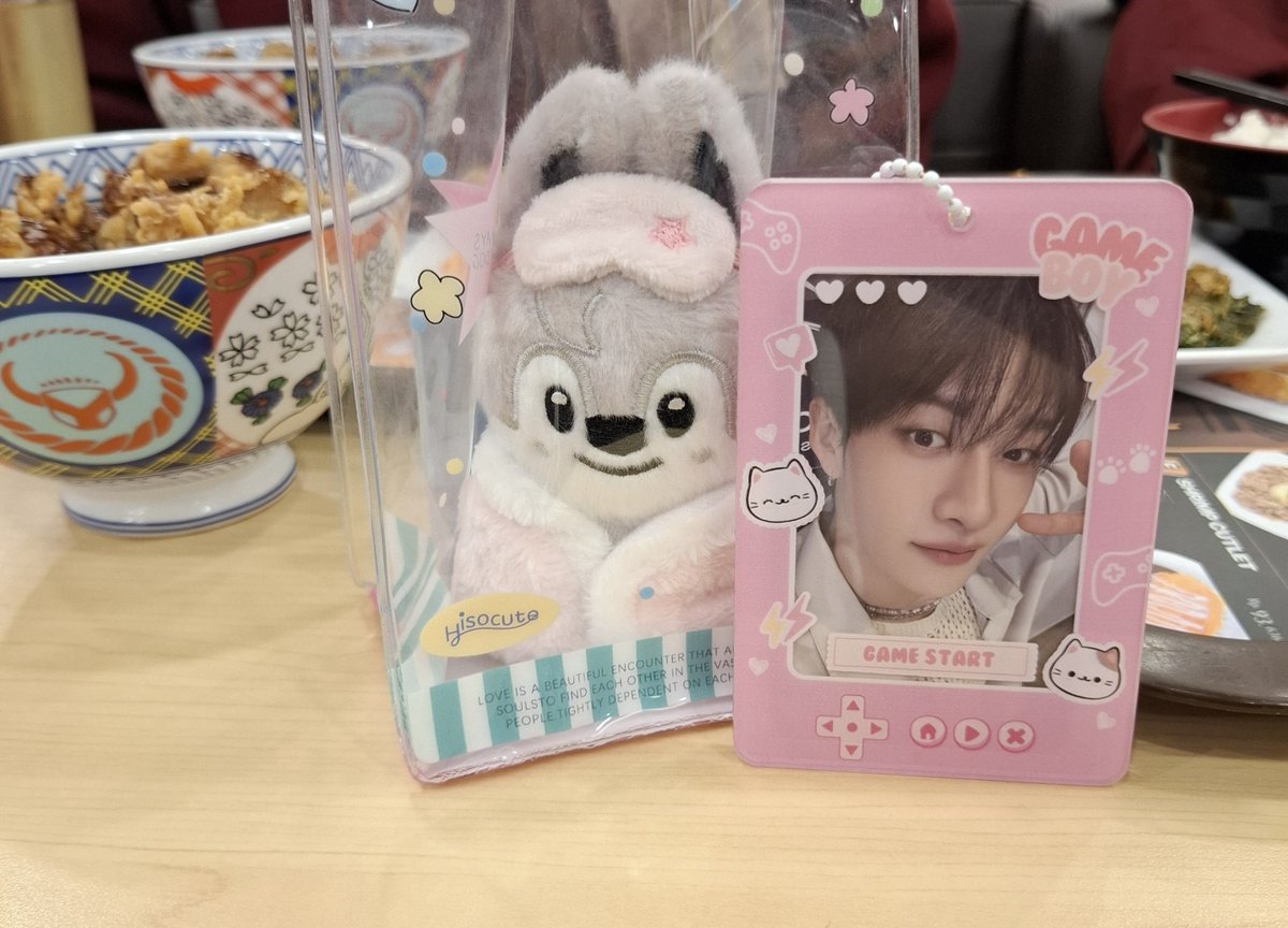 hanjisngi's tweet photo. Happy birthday sayang ku, cinta ku, bojo ku, pacar ku, dunia ku. Terimakasih sudah lahir di dunia ini dan bekerja sangat keras, love you satu alam semesta 🫶
OUR GOLDEN ACE BANG CHAN
#스테이의영원한자부심_방찬 #BangChanEmpireOfTalent #HappyBangChanDay https://t.co/65kcjI2lzq
