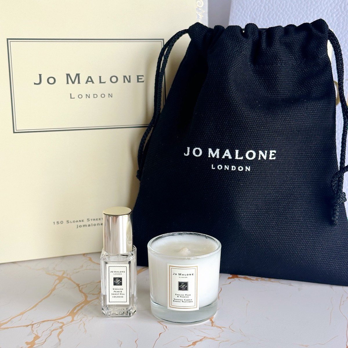 Fon_srlk's tweet photo. พร้อมส่ง

Jo Malone London Set 3 Pcs. ( น้ำหอมมินิ + เทียน + ถุงผ้าสีดำ )

💕 เซ็ทละ 1,090฿

💕 รับถุง + 100฿ 

🍃 English Pear &amp; Sweet Pea 9 ml 
🍃 English Pear &amp; Freesia Candle 3 ml https://t.co/cbZJIBQLPk