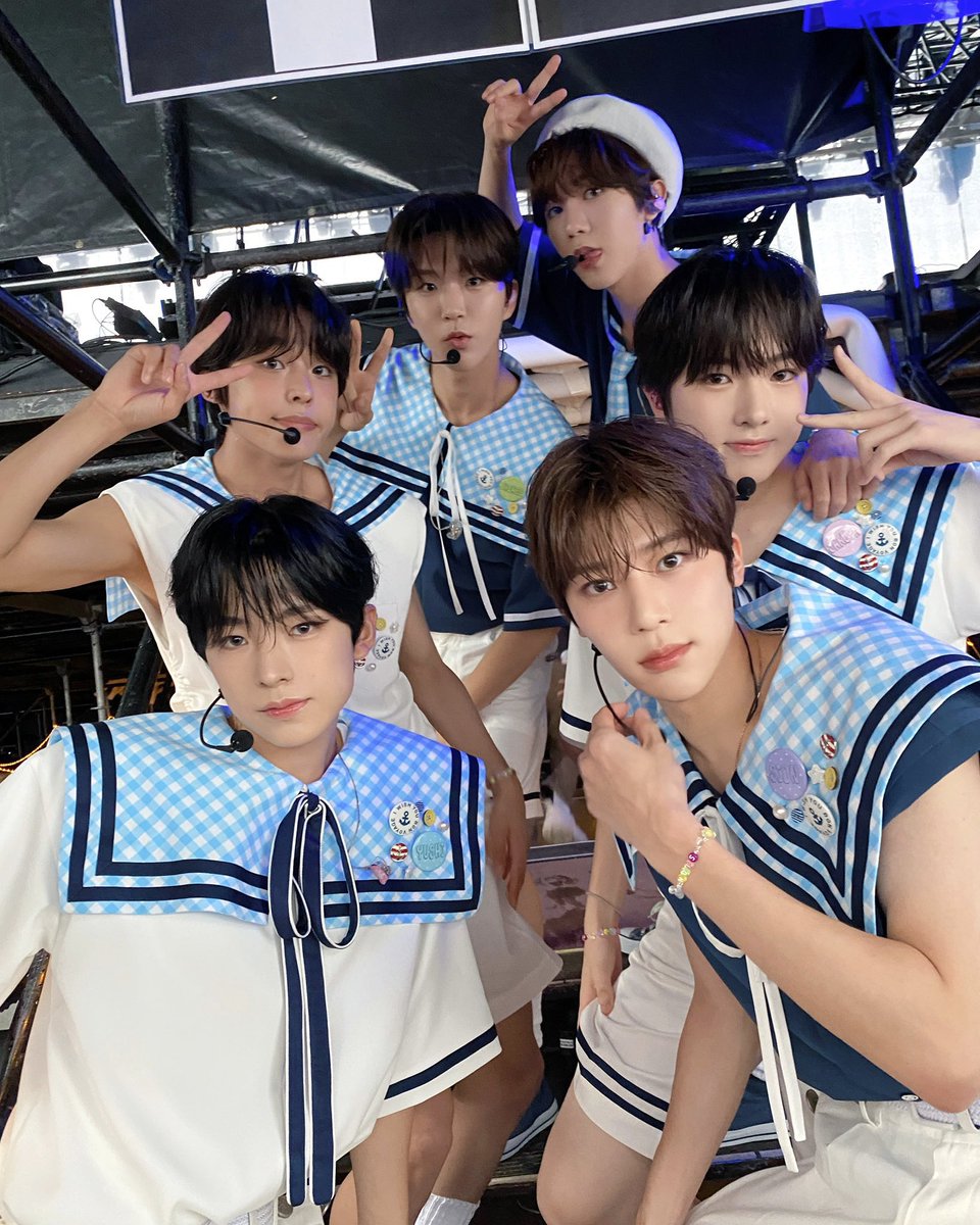 sakkuzzang's tweet photo. 2년사이에 코디에게 무슨일이 https://t.co/9mwdc72SIQ