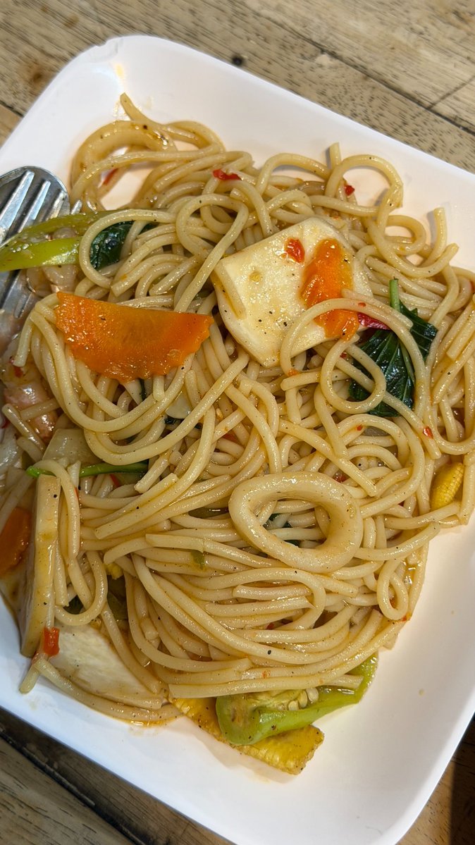 locketnmoon's tweet photo. 😋🥩🍝 https://t.co/jxF0aVHDBb