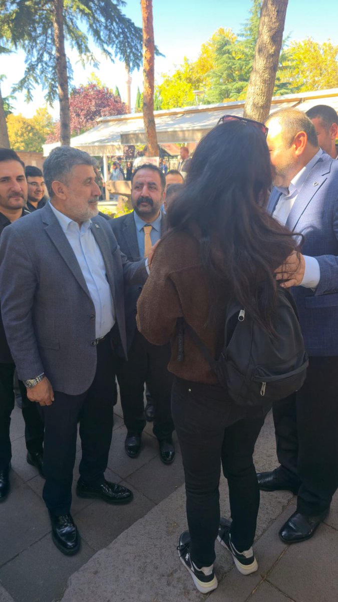 milliyolpa74776's tweet photo. Uzun yıllar birlikte yol yürüdüğümüz dava arkadaşımız mehrum Ökkeş Şendiller'i seneyi devriyesinde Tacettin Dergahı'nda mevlid-i şerif ile yad ettik. Kendisine bir kez daha Cenab-ı Allah'tan rahmet diliyoruz. https://t.co/AvAThpFG30