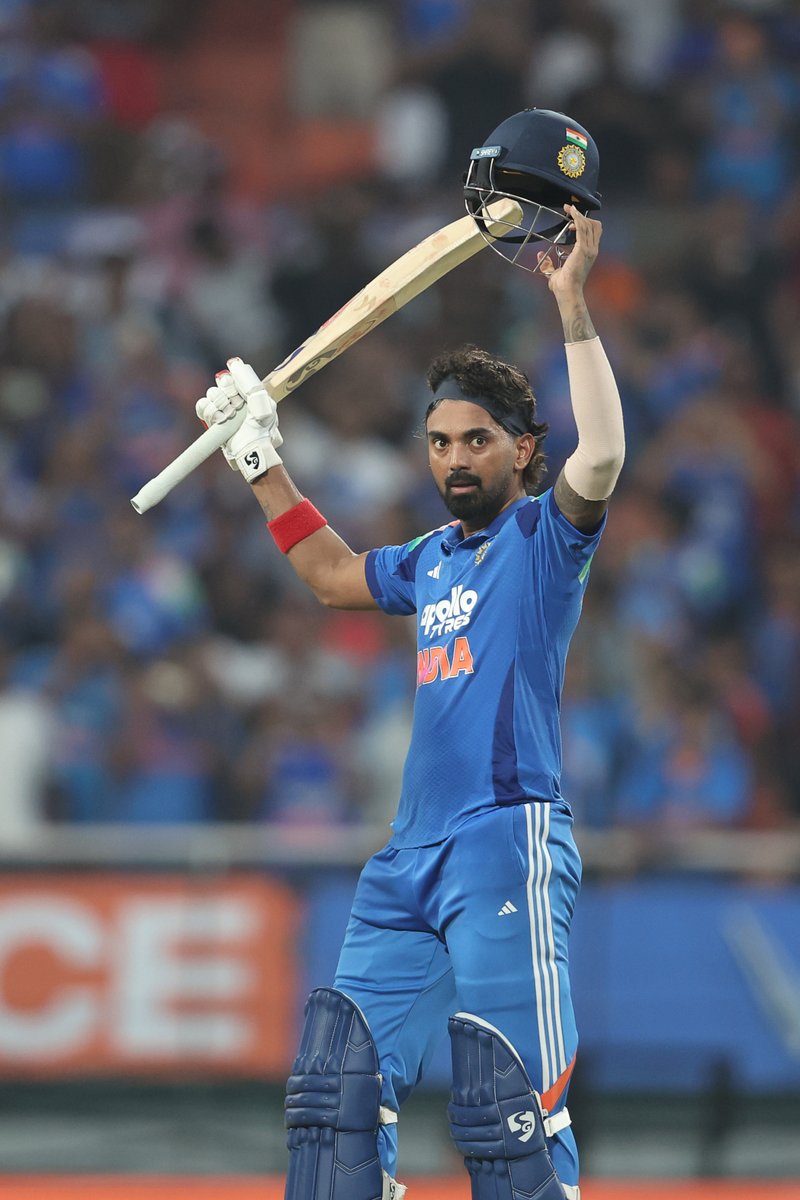 BCCI's tweet photo. The elegance 🤌
The milestone 💯
The celebration 🥳

📸 Picture-perfect frames from a spectacular9️⃣th ODI hundred by @klrahul 💙

#TeamIndia | #INDvWI | @mflone_ https://t.co/x3XViPrHAn