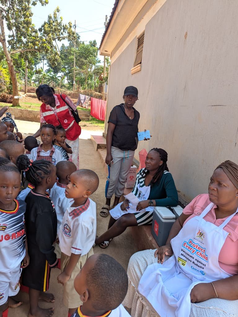 UgandaRedCross's tweet photo. Our Kampala South Branch team is on the ground supporting mobilisation for the ongoing Measles-Rubella Immunisation Campaign, running from 1–5 October.

The team is supporting communities in Masajja Kibira A and Masajja Kibira B, Makindye Ssaabagabo Municipality, engaging schools, families and communities and encouraging parents and caregivers to ensure all eligible children receive the Measles-Rubella vaccine.

Working alongside approved @GovUganda health structures, we are helping reach children where they live and learn, contributing to the national immunisation effort to protect children from vaccine-preventable diseases.
#MRCampaignUG26 
@IFRCAfrica @MinofHealthUG