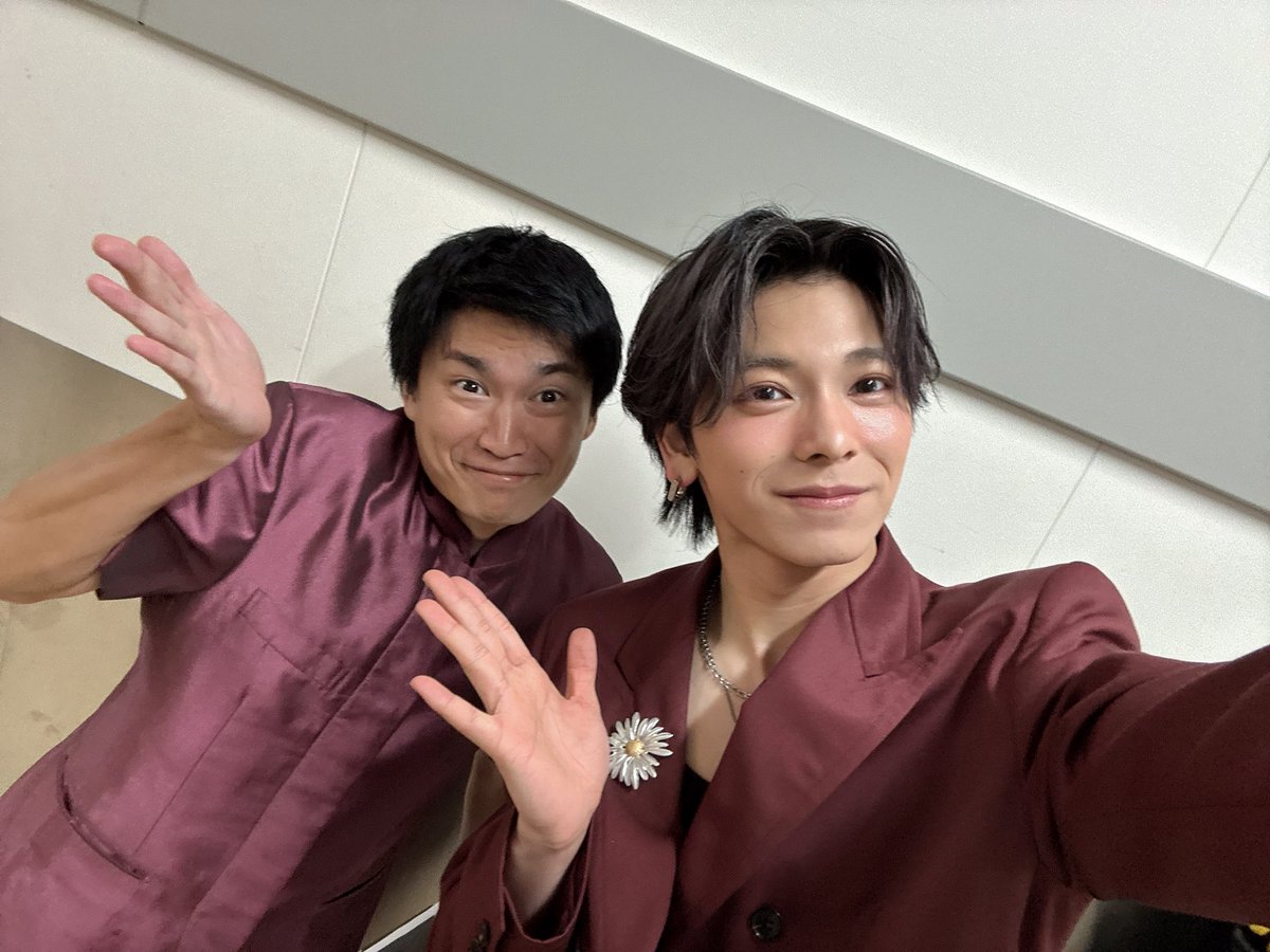 NAGAMINE_RYUTA's tweet photo. 『 長嶺龍汰 20th Birthday Event 』

1部2部共にありがとうございました！！
皆様のおかげでほんとに幸せいっぱいな誕生日になりました☺️
ゲストのみんなそしてMCのりょうせいさん！ありがとうございました！！
改めて沢山の方々に支えられているなと実感しています🙇‍♂️

【スーパー長嶺year】にします���