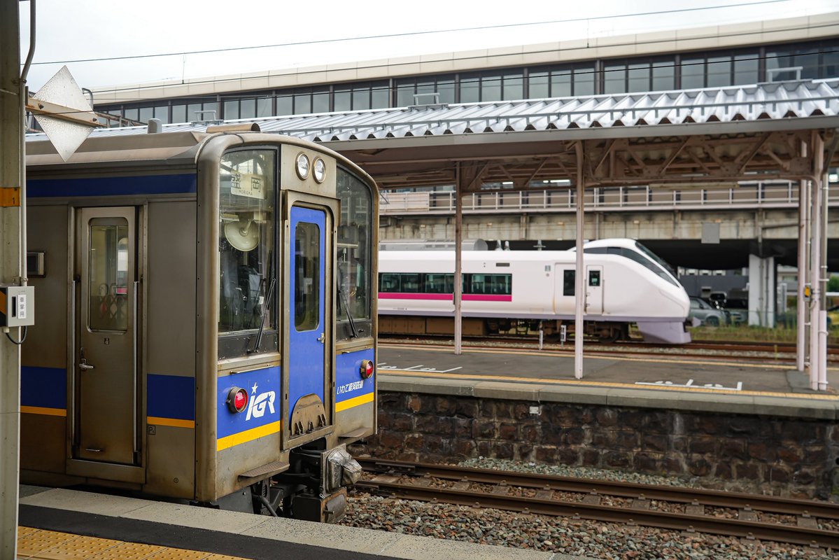 atsushi1121's tweet photo. 2026.10.3
東北本線　北上駅
E657系 K4編成
盛岡地区ハンドル訓練　北上留置

昨日仙台以北に初入線したE657系。

701系盛岡車・IGR7000系・キハ100の並びは郡山入場時に可能性あるかと思いますが…
ついに本場岩手で実現しました。 https://t.co/woOQ6LjEit