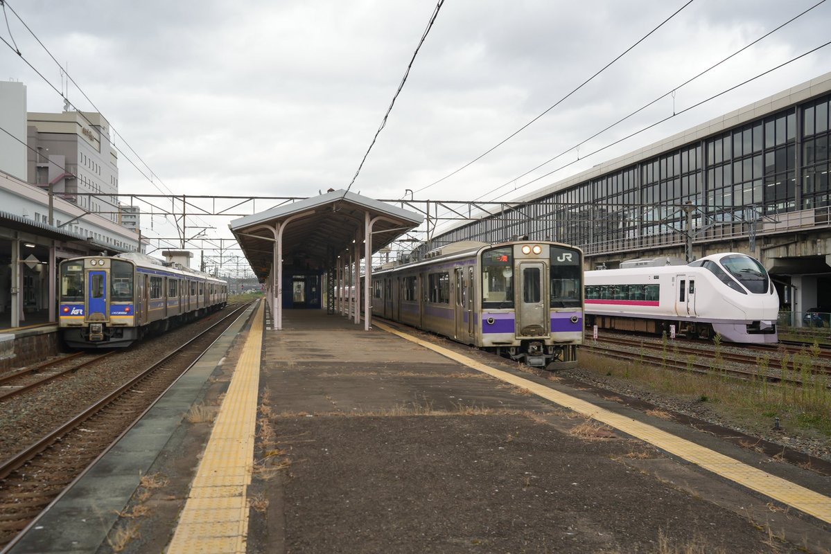 atsushi1121's tweet photo. 2026.10.3
東北本線　北上駅
E657系 K4編成
盛岡地区ハンドル訓練　北上留置

昨日仙台以北に初入線したE657系。

701系盛岡車・IGR7000系・キハ100の並びは郡山入場時に可能性あるかと思いますが…
ついに本場岩手で実現しました。 https://t.co/woOQ6LjEit