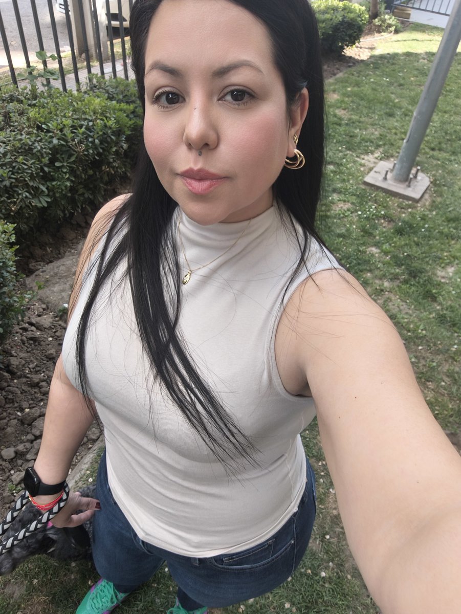 Bellebelk's tweet photo. Una de ayer, deja que la brisa te despeine! https://t.co/Df63VkNwmu