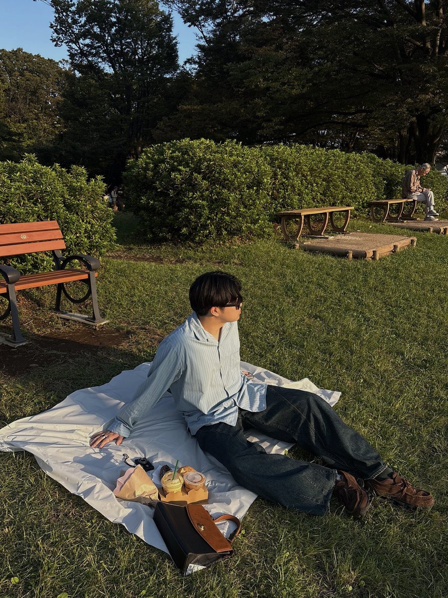 _sirius__f's tweet photo. 天気良かったから駒沢公園でピクニック🧺 https://t.co/YDPllLkibf