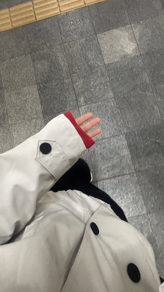 Mars1nsp4ce's tweet photo. 또 반해버림 https://t.co/Dn9koOI8S4
