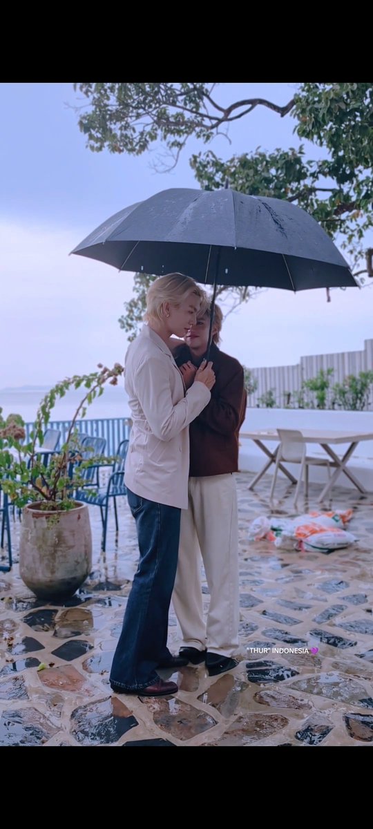 ThurIndonesia's tweet photo. Momen manis yang tidak boleh di lewatkan 🥰..

RISEBYNUR - ONE DAY DATE IN THE BEACH WITH BOAT OAT

#BoatOat #Yong_yutt #Oatpasakorn https://t.co/zHYzg4vILK