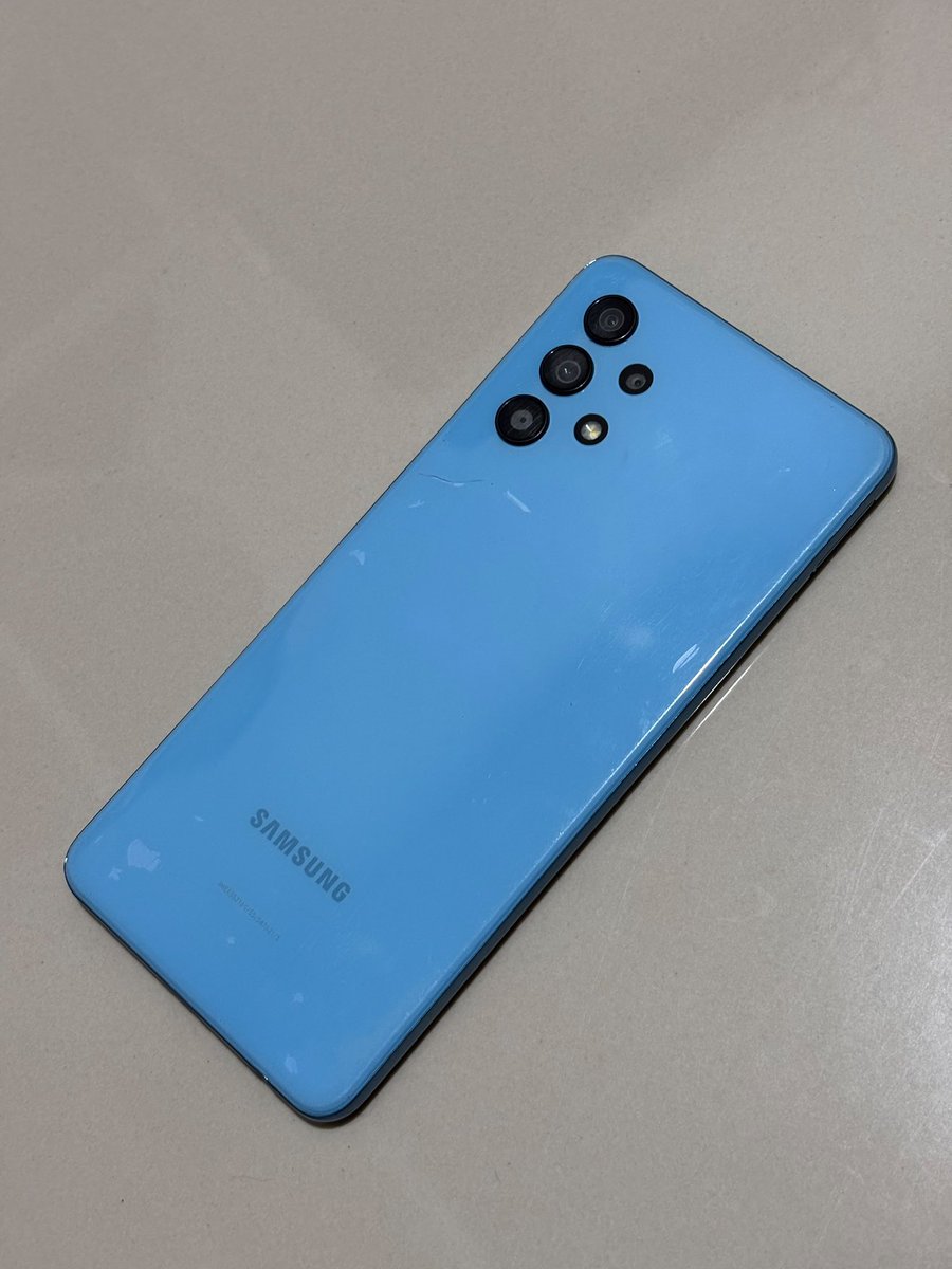 naiiluck's tweet photo. WTS Samsung Galaxy A32 Second Resmi Indonesia, condi seperti difoto, siap pake. 128gb kelengkapan cuman HP tp free kepala casan doang. buka harga di 1,7 nego ya tp jgn sadis. COD depok juga boleh #wts JUAL HP SAMSUNG DEPOK MURAH ((jual punya tmn)) oyen jg bs tp splitpay yah. https://t.co/uLiAPVUeil