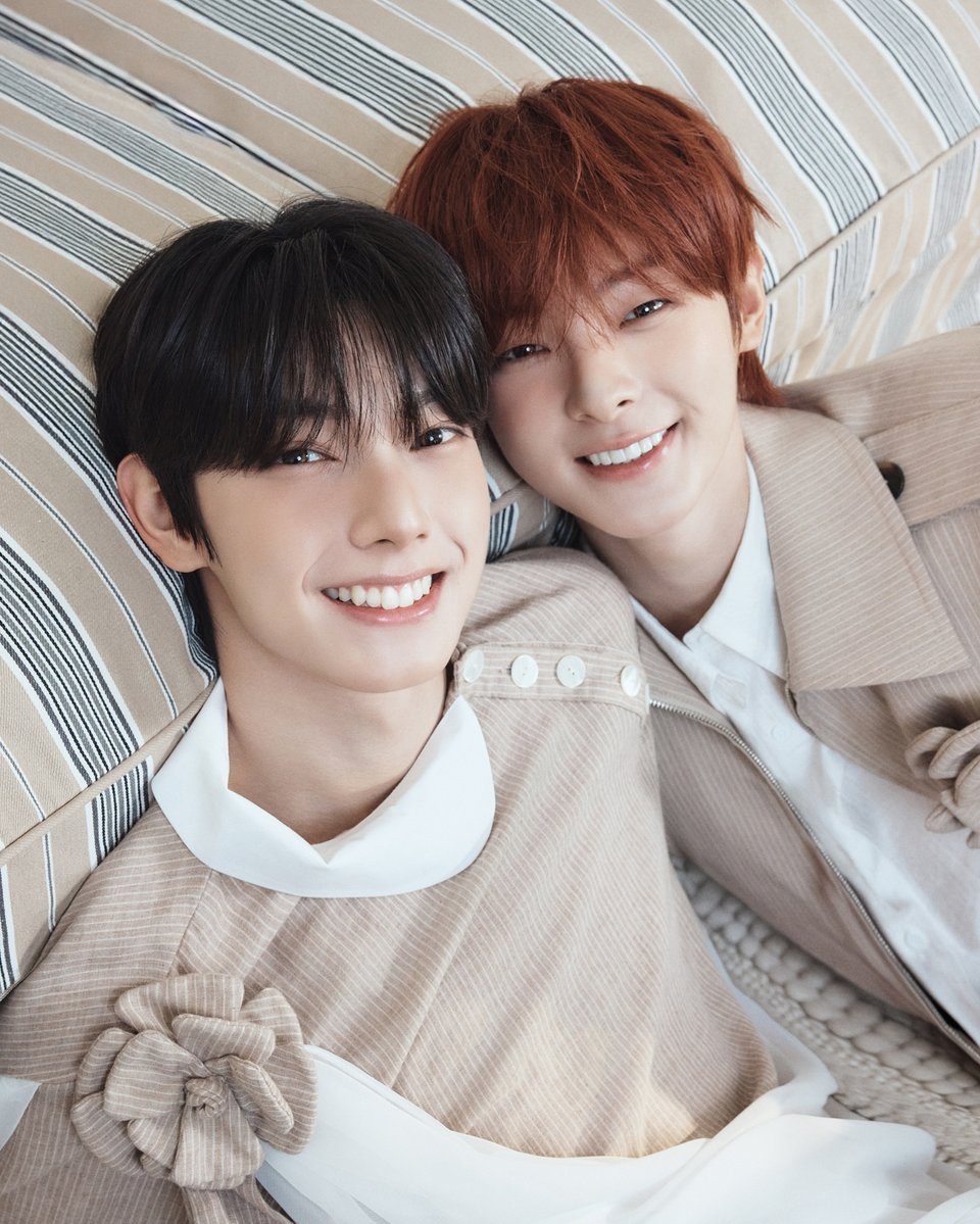 flareu_official's tweet photo. FLARE U 2nd Mini Album [ℒ𝒪𝒱ℰℋ𝒪𝒪𝒟]
Concept Photo "𝕃𝕆𝕍𝔼 𝕆'ℂ𝕃𝕆ℂ𝕂" 🕰️

₊˚⊹ᰔ 2026. 10. 14. 6PM (KST) 

#FLAREU #플레어유 
#LOVEHOOD https://t.co/sTvAPd5Z2m