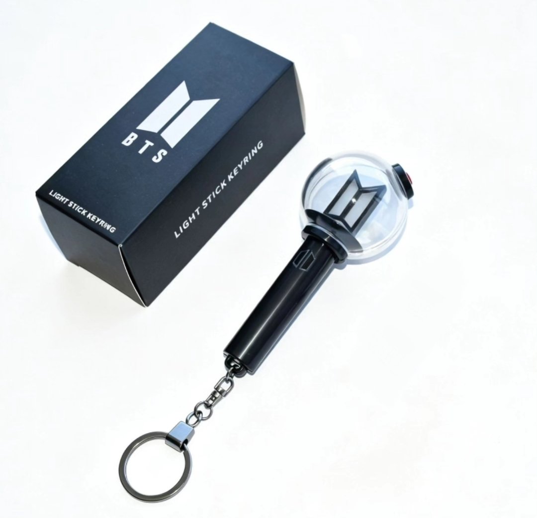 ot7bts_universe's tweet photo. BTS Armybomb keychain (unofficial)
Price: ₹600 each excluding all other charges
✨ DM to order
✨ Immediate payment required
❌ NO BACKOUT ONCE CLAIMED
❌ NO COD
♡ + 🔄
#BTS #BTSMerch #BTSarmybomb #BTSfanmerch #BTSIndia #BTSARMY #BTSFanmadeMerch https://t.co/yF2jeCAHzB