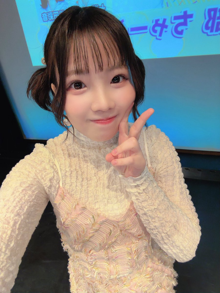 Matsuda_Ayane7's tweet photo. #そんなこんなこ 第2部ちゃーんの部 ありがとうございました‼️
#もえむぎあーや 3人でゲスト出演させていただきました！
なこちゃんが本当にお優しくて清らかで沢山甘えてしまいました🥺大好きです🥺
ツッコミ力も開花させてしまいました(　-᷄ ᴗ -᷅ )

明日は2100年でお待ちしています☺️✨ https://t.co/zBzzOZdCdT