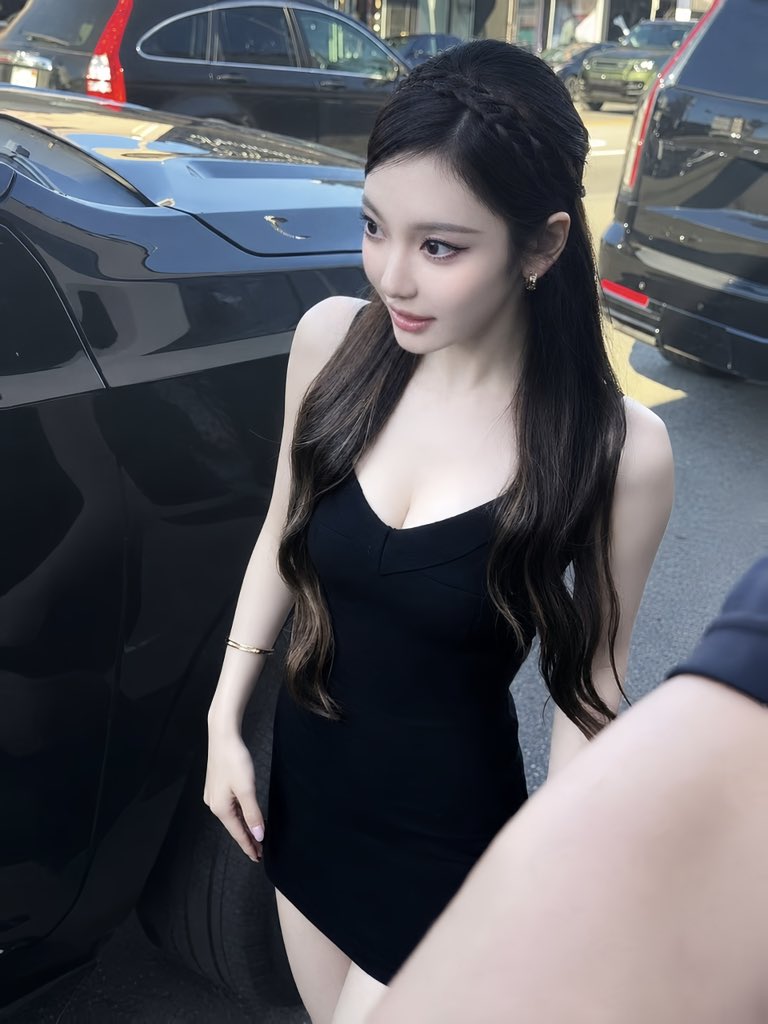 Ningzxvh's tweet photo. #NINGNING https://t.co/p1bPrHPtOT