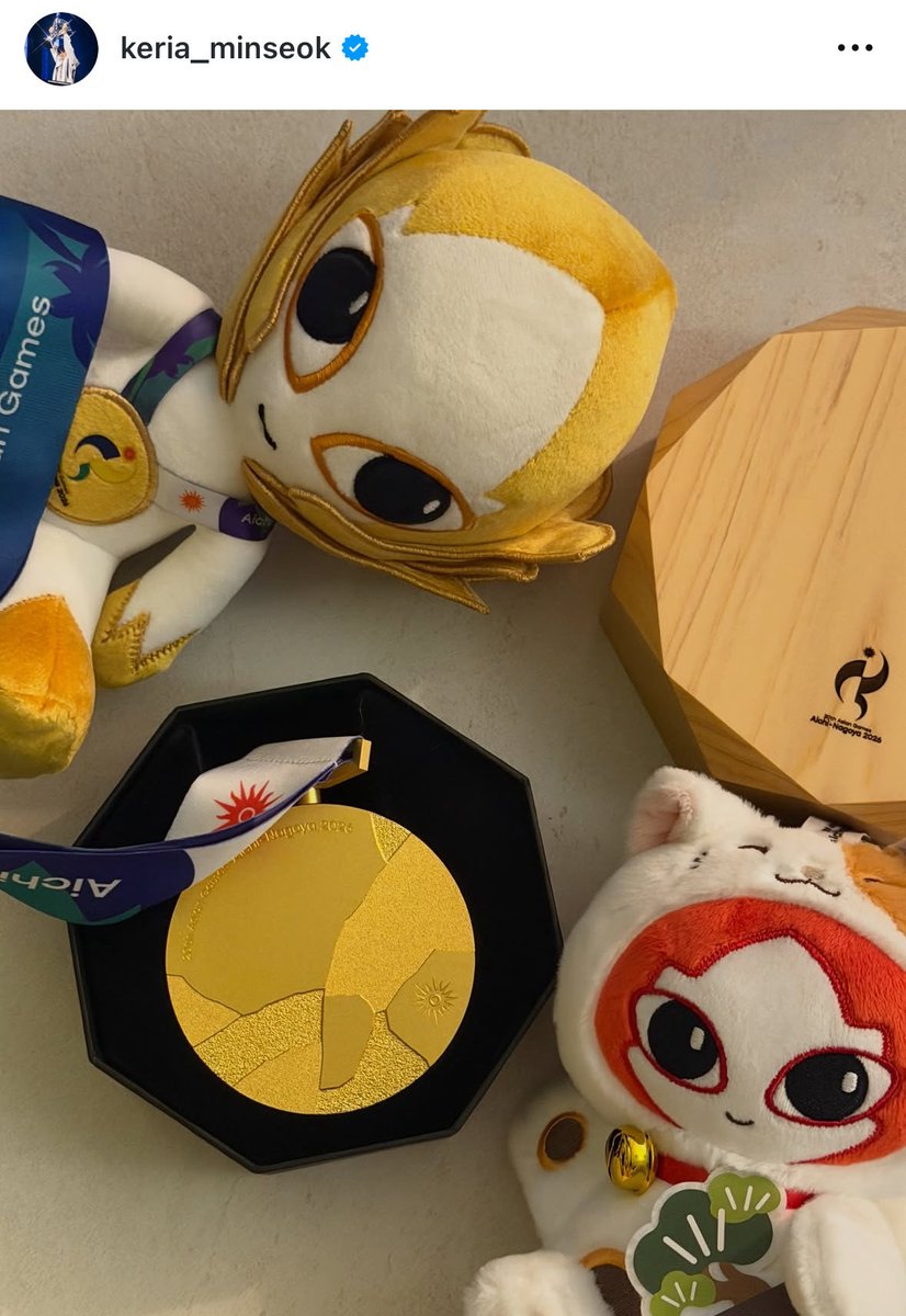 issranfav's tweet photo. 저번 항저우 아시안게임에 이어서 두 번째 금메달을 목에 걸게 되었습니다. 제가 좋아하는 것을 하면서 우리나라를 대표할 수 있다는 사실에 늘 감사한 마음입니다. 팬분들께 계속 좋은 모습 보여드릴 수 있도록 책임감을 가지고 노력하겠습니다 🥇 https://t.co/SVcRgYHyPM