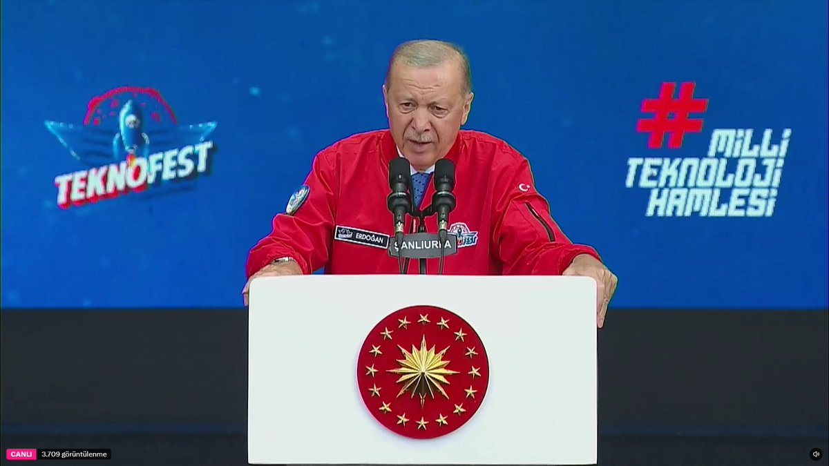 EyyubiyeAkParti's tweet photo. Ümmetin lideri, 

Eser ve hizmet siyasetinin öncüsü, 

Gönüllerin başkanı, 

Milletimizin gururu… 

Sayın @RTErdogan https://t.co/XrHz4YsXmH