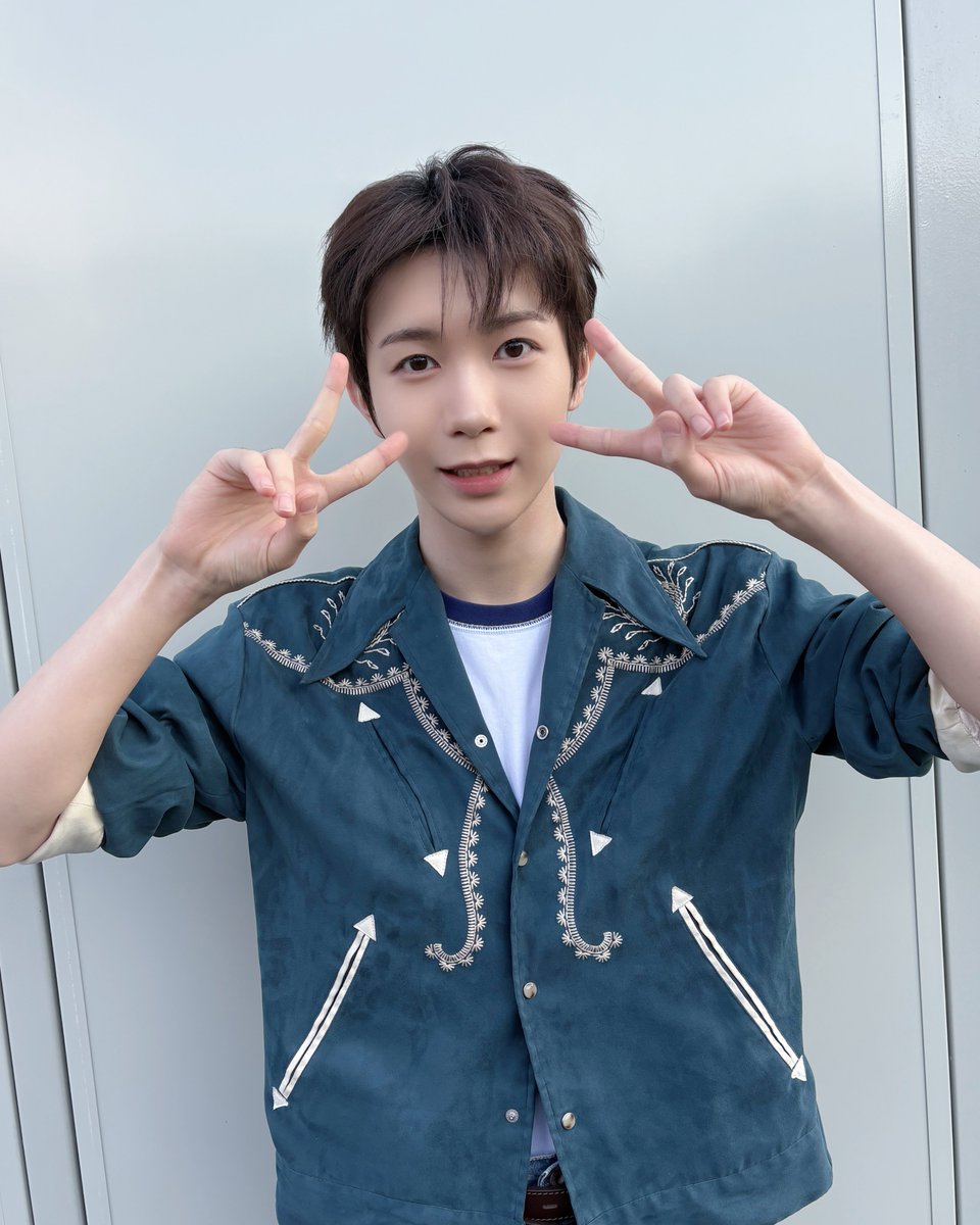 nctwish_jp's tweet photo. a-nation 2026
#RYO #료 #リョウ 💛⟡.*

EVERYTHING, ALL AT ONCE, NEO
https://t.co/mdeehgJbZ5

#anation #a_nation #anation2026
#困り眉リョウオッパ
#NCTWISH 
#NCT_10TH_ANNIVERSARY https://t.co/w21hReyUxF