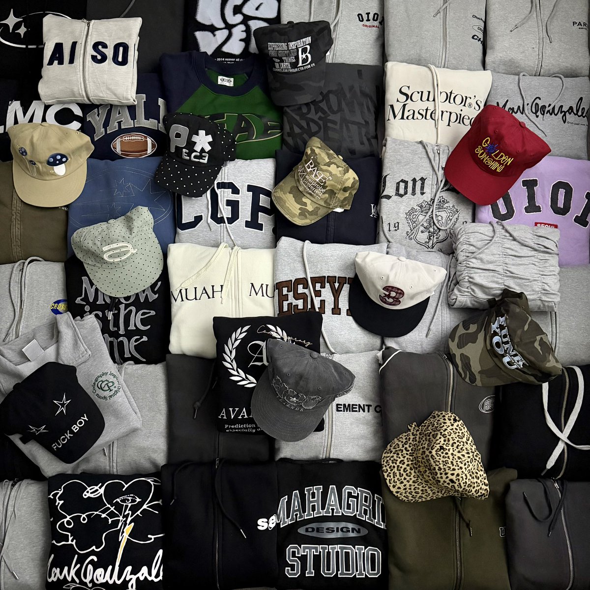 studio_doublep's tweet photo. ส่งต่อเสื้อ,หมวกแบรนด์เกาหลีมือสอง ˚ ✮ 𖦹 

✩ drop - 4 oct. (20:00)

⋆☀︎. ᯓ★ รี+ปัก ลด 10฿ ทุกชิ้น

 ࣪ ִֶָ🪽all items freeshipping 🛒

* มีกิจกรรมแจกสำหรับคนที่มียอดการสั่งซื้อ * 

#พรีออเดอร์เกาหลี #โล๊ะตู้เสื้อผ้า #ส่งต่อเสื้อผ้า #aeae #ส่งต่อstylist #ส่งต่อcintage https://t.co/N23BKtttVf