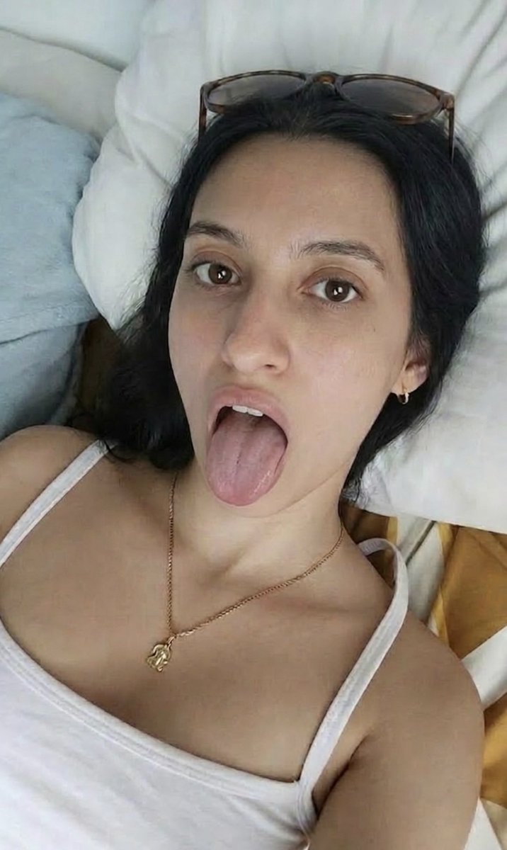 Queenbunnygrace's tweet photo. Would you give me your load?

#nsfwtwt #bnwo #nolimits https://t.co/ePuhYjrAqG