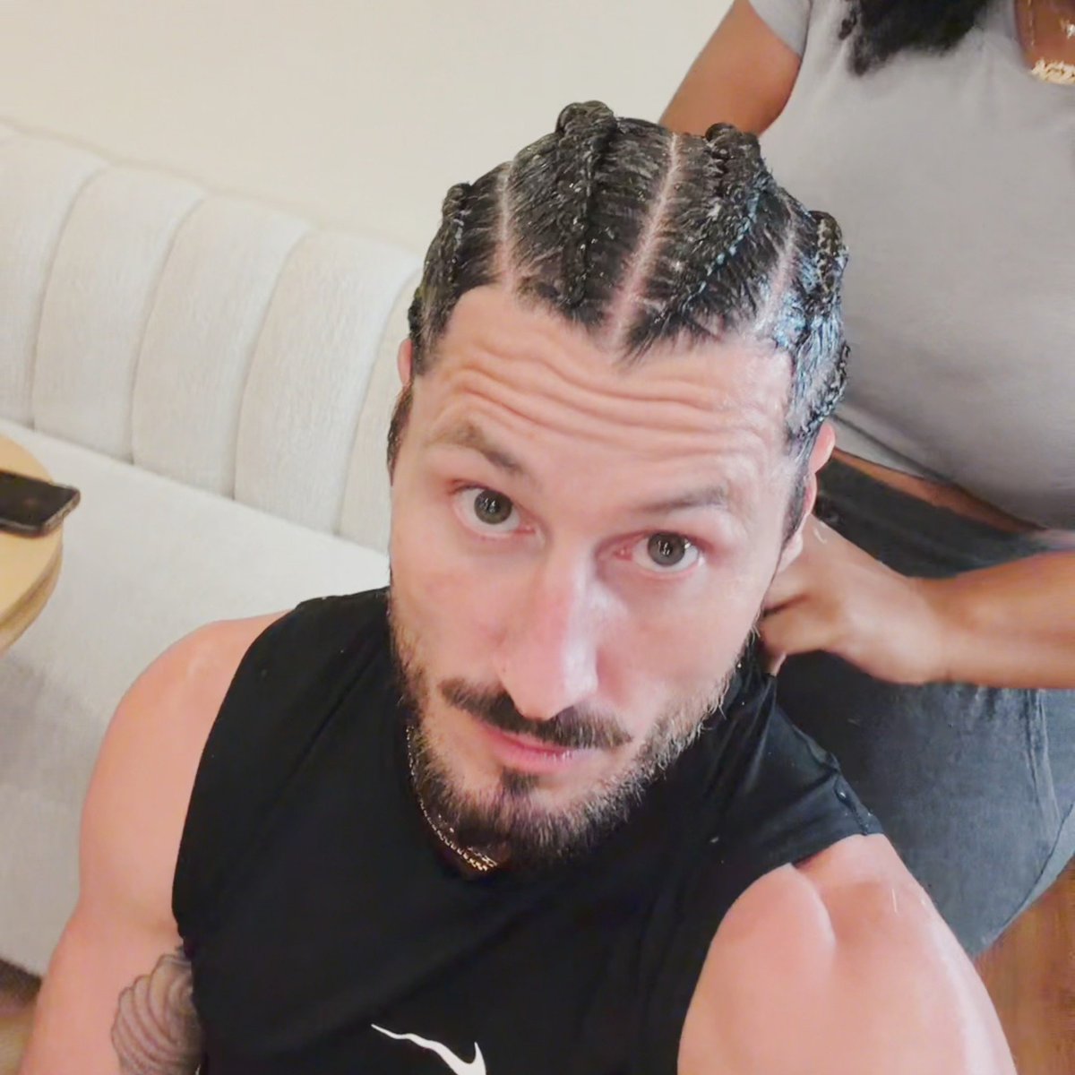 bluecarthenist's tweet photo. i know you fuckin lying... 
#dwts https://t.co/LND2gt9Q12