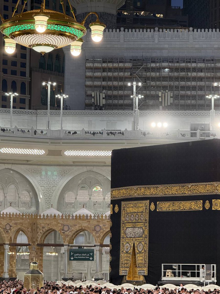 Alhamdhulillaah's tweet photo. If it was not meant for you, Allāh would remove it from your heart. The fact you still ask means hope remains. https://t.co/zOYZCjyrg3