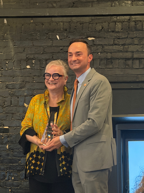 SHSUPresWhite's tweet photo. It was an honor to accept the Donald G. Hileman Distinguished Alumni Award from @UTCCI Dean @josephmazer. I earned two degrees from UT Knoxville &amp; learned from some of the best professors I’ve ever known. Love that Dean Mazer &amp; his team have taken the college to a new level. https://t.co/1COtjKmMXj