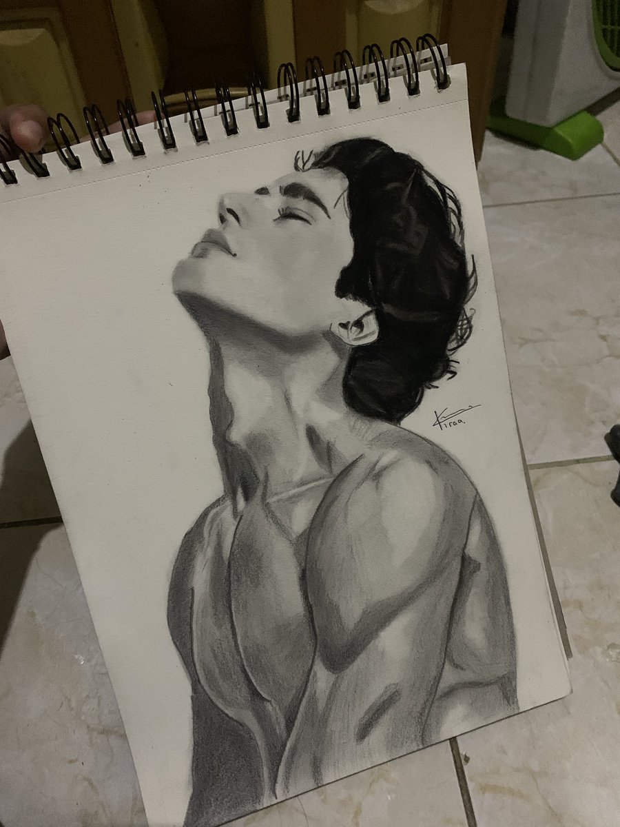 HumairArts's tweet photo. #VGenCode #art #realism https://t.co/IZE4I9oZ5s