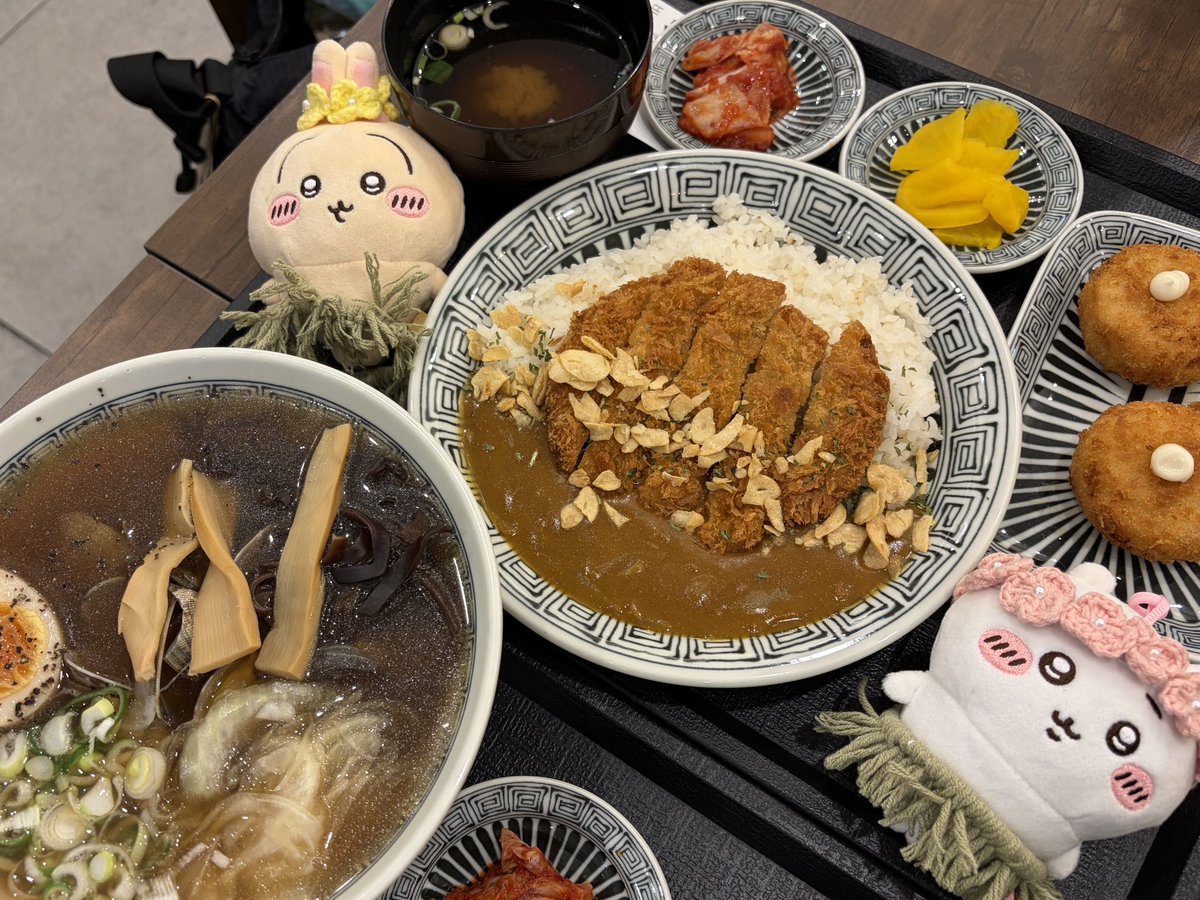 hamhamweywey's tweet photo. 인어섬 봤어용 https://t.co/vLSuWbeCuS