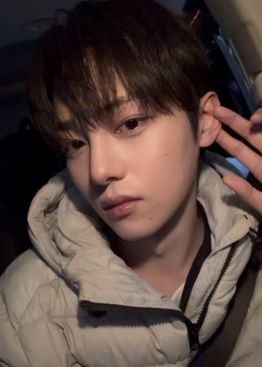 mandukiiugy's tweet photo. 와여자지금죽음까악ㅋㅋㅋ까아악ㅋㅋㅋskrr~~야르야르야르야르가노래를한다~~앙!!♡우와진짜사커자우와우와장규현사랑하는모임다탈퇴해나만남을거야우와우와 https://t.co/acDmeFEKOD
