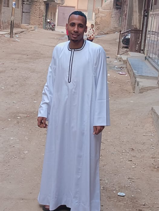 1_mido77's tweet photo. إن لله وان اليه راجعون ابن عمي في ذمة الله https://t.co/3ysYibfCB9
