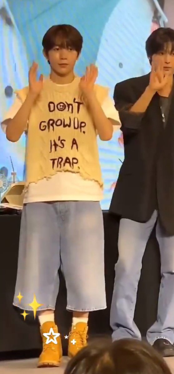 ryoaresocute's tweet photo. dont grow up. it's a trap
late is better than never 
boys cry too https://t.co/ubxTSzgXLY