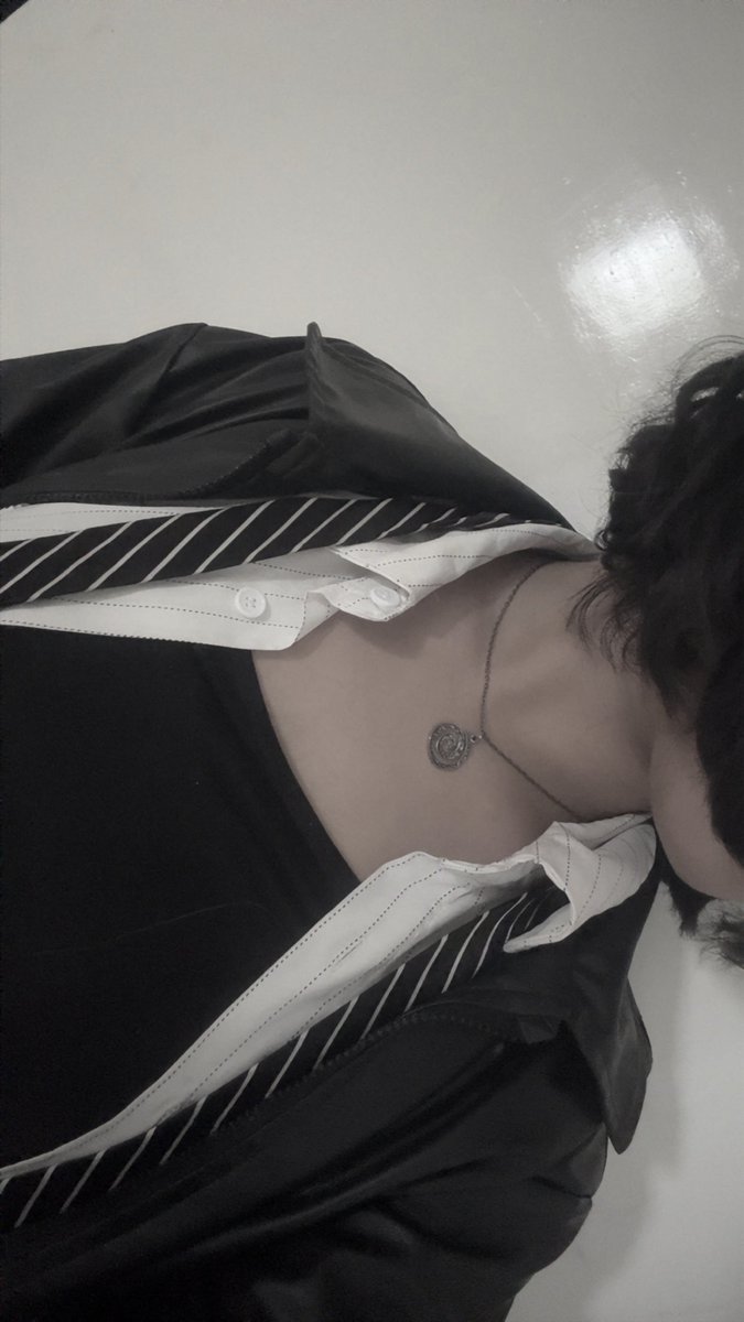 111xy_'s tweet photo. https://t.co/Xc5Whn3WHJ