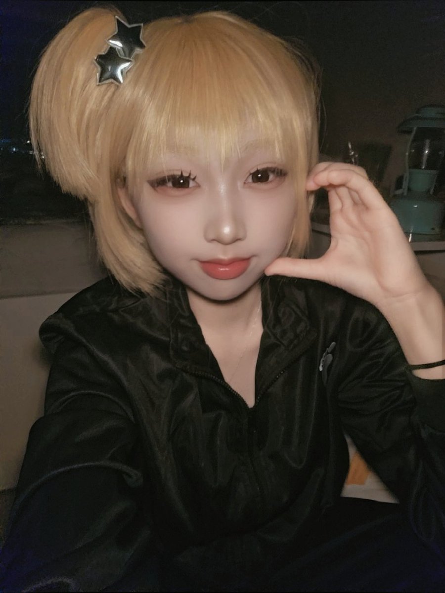 sxa8a's tweet photo. 수코 가기전에 트친 만들려구 올려요! 수도권 미자고 장 르는 나히아, 귀칼,하이큐,에이스테,웹툰 등등인데 장르 안가려요! 흔적 남기시면 제가 찾아가겠습니당 ❤️마니해주세영

#트친소_𝕏친소  #코스어_𝕏친소 

(첫코라서 미숙한 점도 많으니 좋게 봐주세요..!) https://t.co/KoQn90DDAT