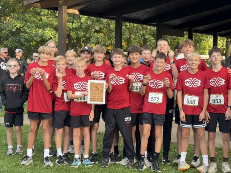 MuirColts's tweet photo. The Muir Boys and Girls teams both placed 1st at the Oakland County Championship Race today at Kensington!  33 schools and Muir is #1. Way to represent Colts! https://t.co/iC67zUPbp0