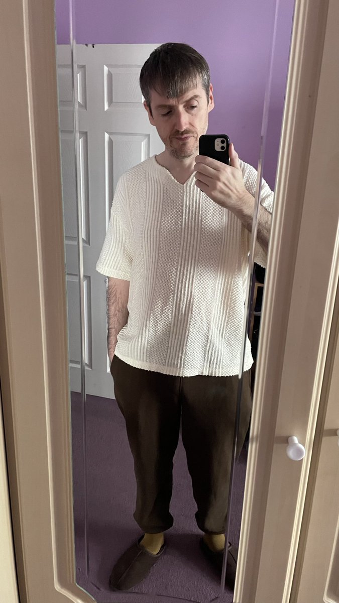 mikeaudhd's tweet photo. outfit choice not helping tbh https://t.co/V6IUopzyHv