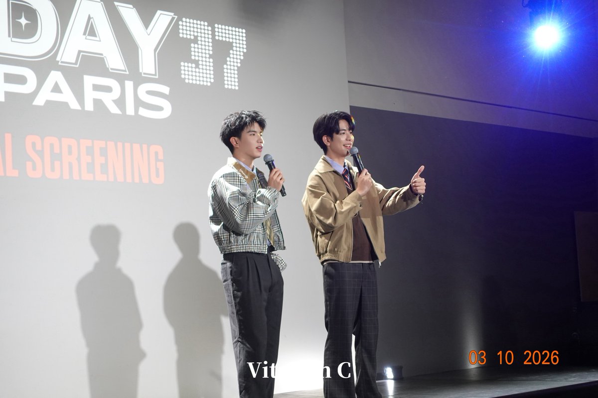 VitaminC1007's tweet photo. OOTD

BONJOUR SEAKEEN IN FRANCE

#SEAKEENxFANDAY37INPARIS
#GMMTVFANDAY37INPARIS https://t.co/vq7mOxSVQF
