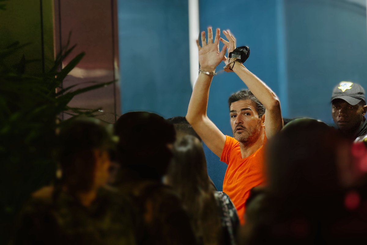 LiutSantiago21's tweet photo. Jóvenes no cometan delitos. 
Peor causar un perjuicio al estado por 61 millones de dólares. 
Terminarás preso.

Este tipo no es ejemplo de resistencia. Es un sabido que terminó preso por Tráfico de combustible.

Tendrá que cumplir su pena de casi 7 años de cárcel. https://t.co/hV1GULmeN9