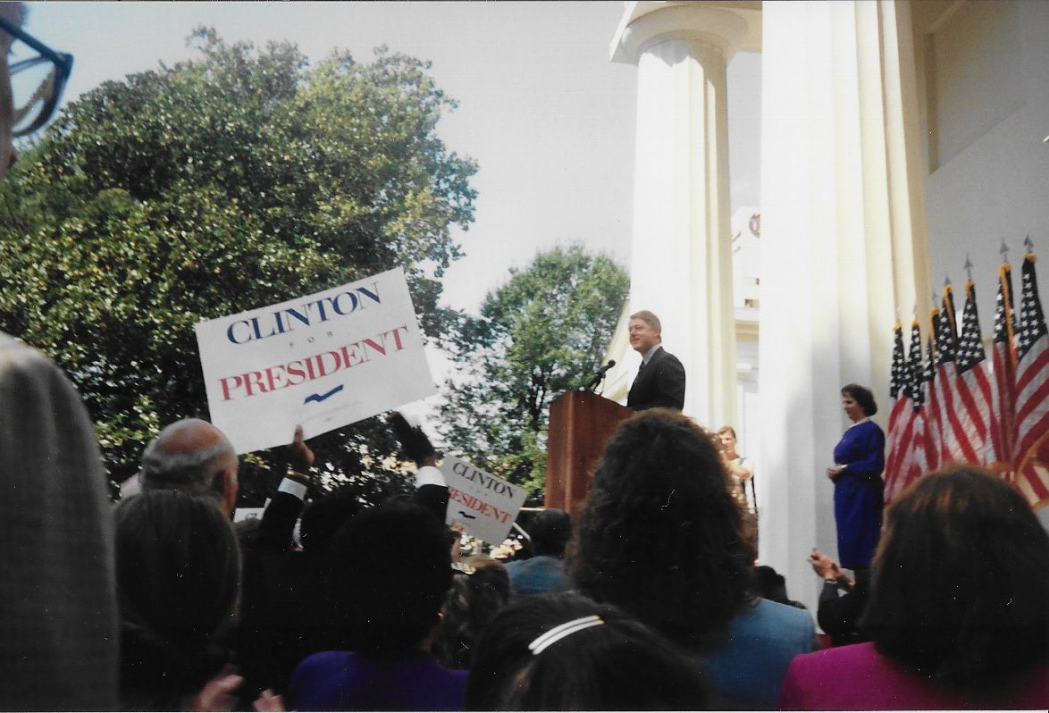 ClintonCenter's tweet photo. 35 years ago, on October 3, 1991, Arkansas Governor Bill Clinton launched a historic campaign for president at the Old Statehouse in Little Rock. 

Guided by his vision of “Putting People First,” the successful Clinton-Gore campaign went on to shape a generation of American politics and usher in a period of peace, prosperity, and progress for the American people and around the world.