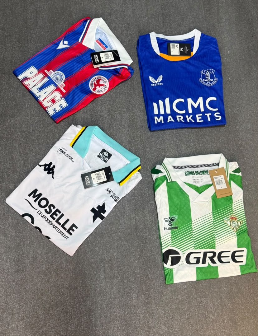 huncho_abdel's tweet photo. Bonjour 
Maillots disponibles 🔥 
Prix:8000fcfa
Contact:+221704691501 https://t.co/LQM5w0UwTP