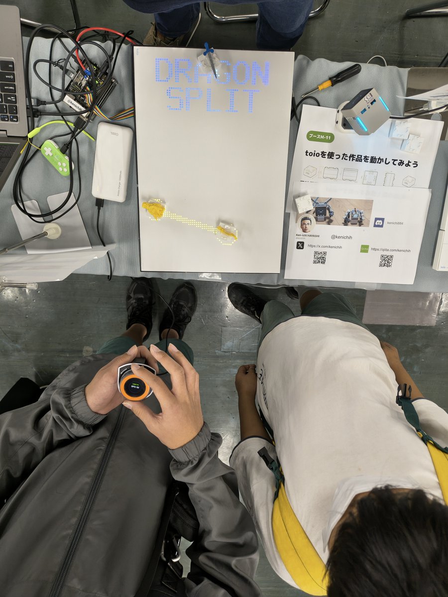 kenichih's tweet photo. #NT東京 2026  「#toio で作ってみた友の会(非公式)」
ブース番号 M-11(7号館)
出し物は新作「DRAGON SPLIT」と、大垣MMF2024で出した「飛べブルーインパルス」の二本立てでやらせていただいてます。 https://t.co/LiEDU5sGlH