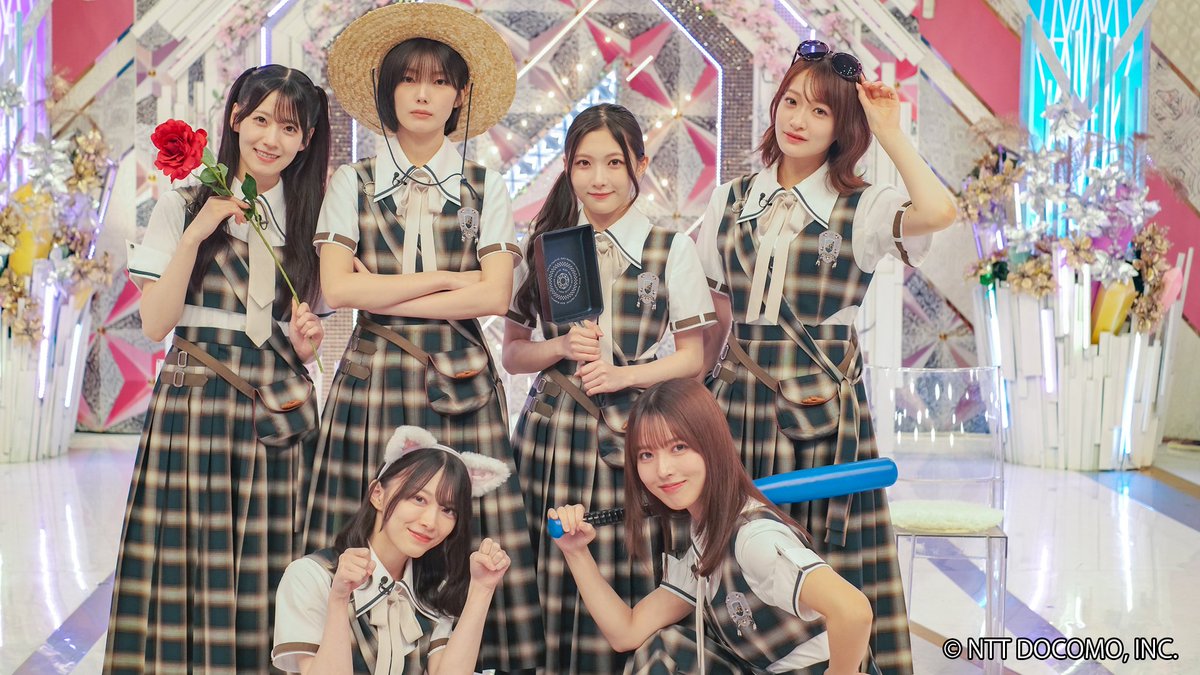 Lemino_official's tweet photo. ⋰
深夜1:20より #レミノ で配信開始📢
⋱

🤏ちょこさく🌸
◤一方その頃私はこうでした 私の〇〇期延長戦！◢|⁴⁶

石森璃花はアイドルの教科書！？
三期生の苦悩が明らかに...。

▼ 視聴方法は特設サイトをチェック！
https://t.co/iMhAAfvW2R

#櫻坂46 https://t.co/YRSOWUgUaw