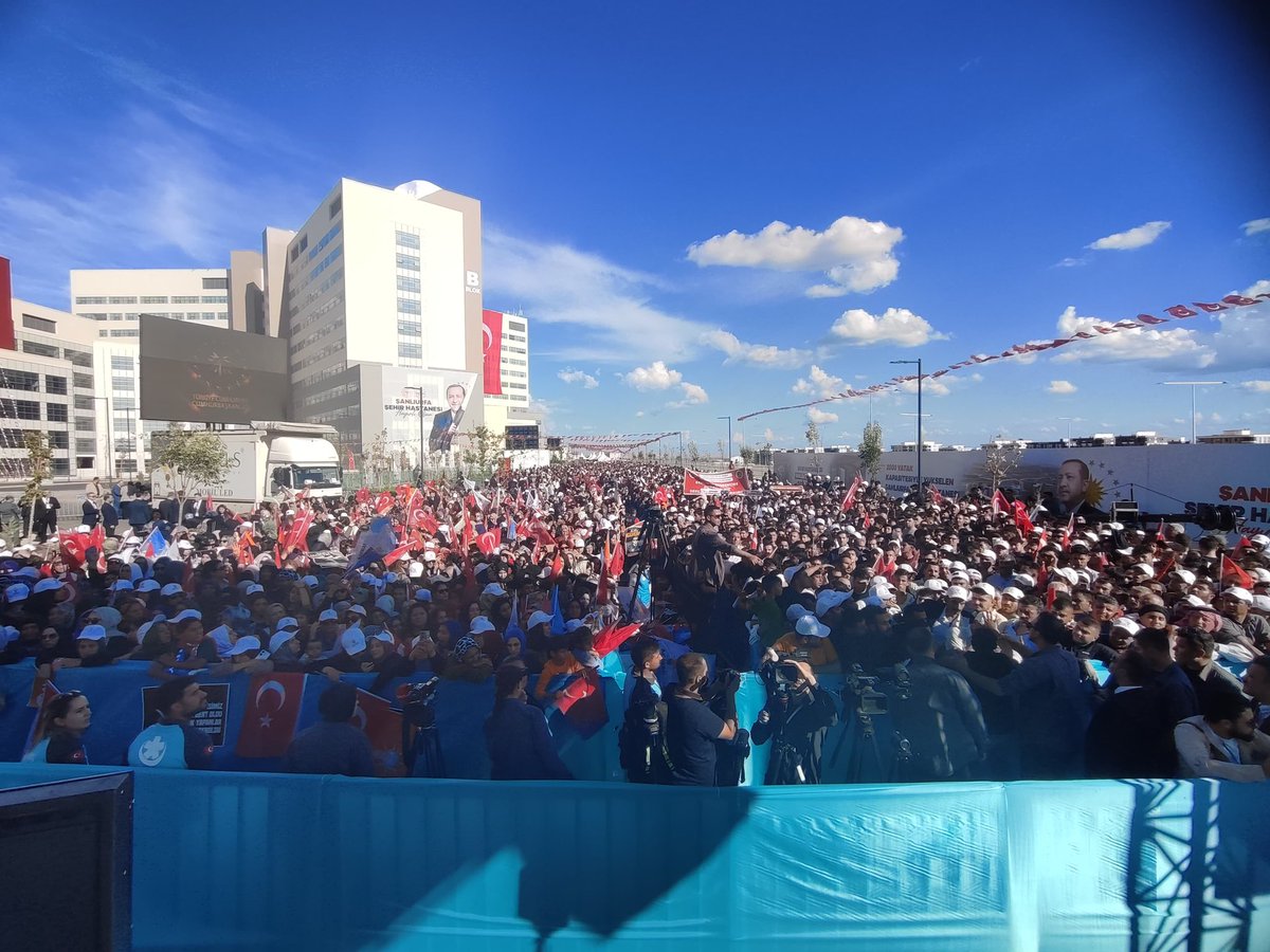 milhamigunbegi's tweet photo. Hemşehrilerimizin yoğun ve coşkulu katılımlarıyla Şehir Hastanemizin açılışı için Sayın Cumhurbaşkanımızı bekliyoruz. https://t.co/LymNDWRvE3