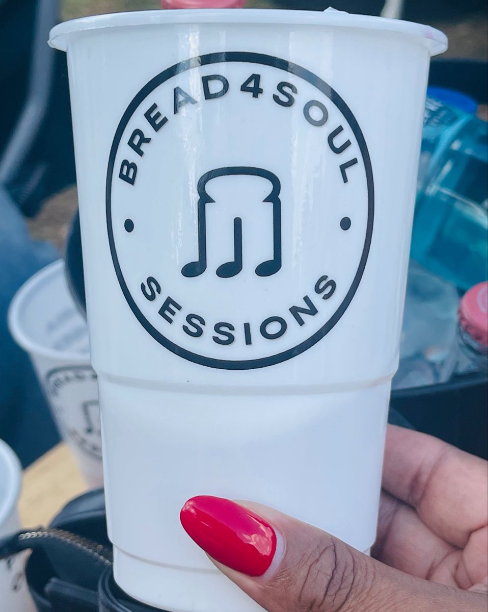 _Queen_Fifi's tweet photo. #Bread4Soul 🌸🌸 https://t.co/FUDDhNHHVB