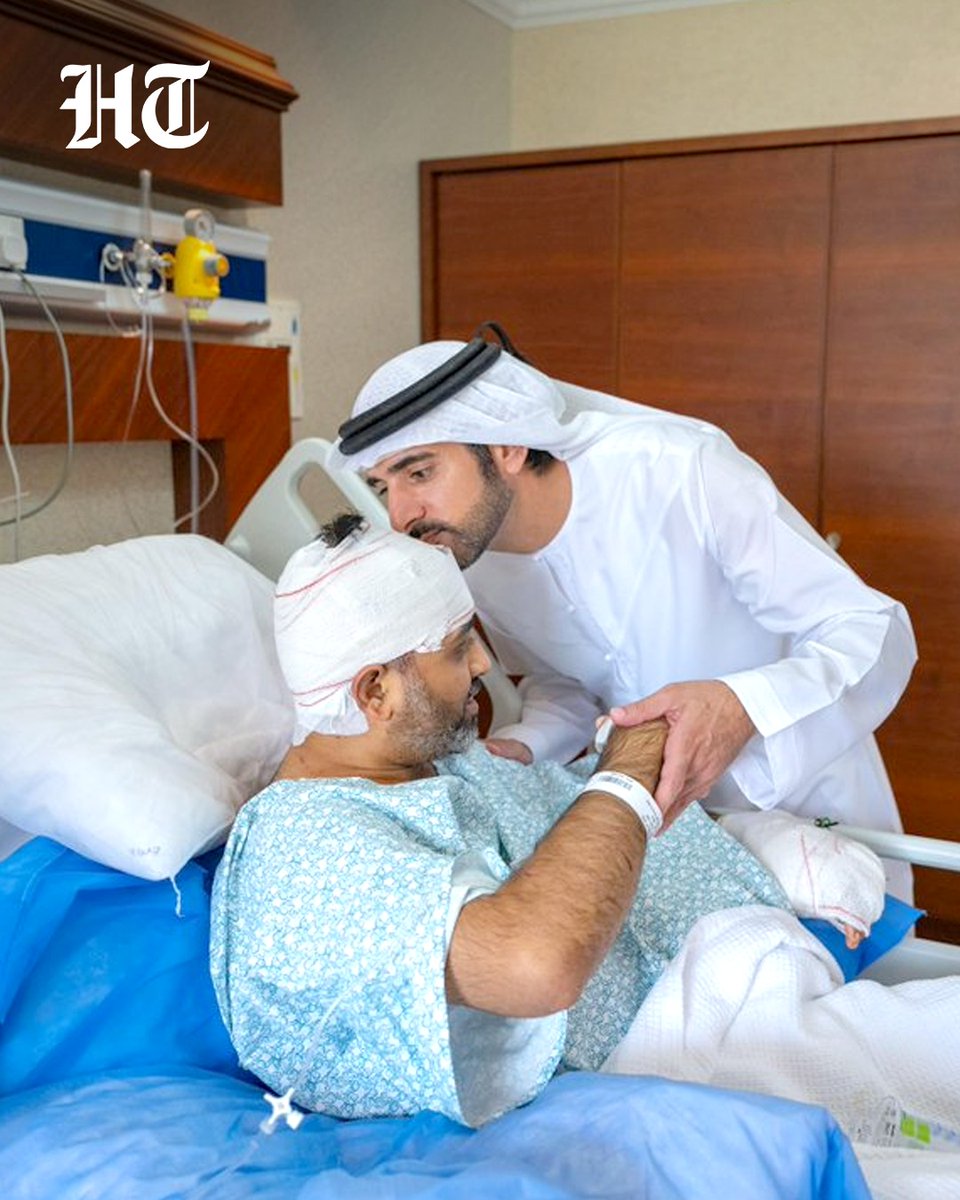 htTweets's tweet photo. #InPhotos | UAE Deputy Prime Minister Sheikh Hamdan bin Mohammed bin Rashid Al Maktoum visited Captain Smit Machchhar in hospital and praised his “courage and responsibility”.

Al Maktoum said Machchhar had “embodied high degrees of courage” and conveyed the UAE leadership’s appreciation to the Indian pilot.

📲 For News on the go, Download HT app. Click https://t.co/a5Pp2KPW5t