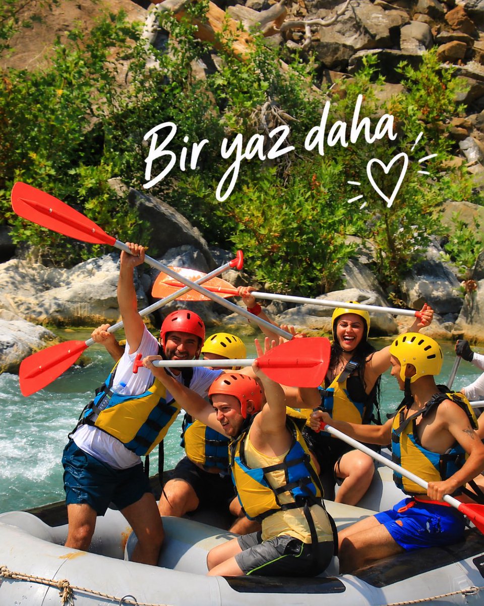 aktivup's tweet photo. Bir yaz daha geçti… ☀️

Bolca güldük, biraz ıslandık, fazlasıyla eğlendik. 💛

Bir yaz daha, iyi ki Aktivup. ♡ https://t.co/wYSMZvqEit