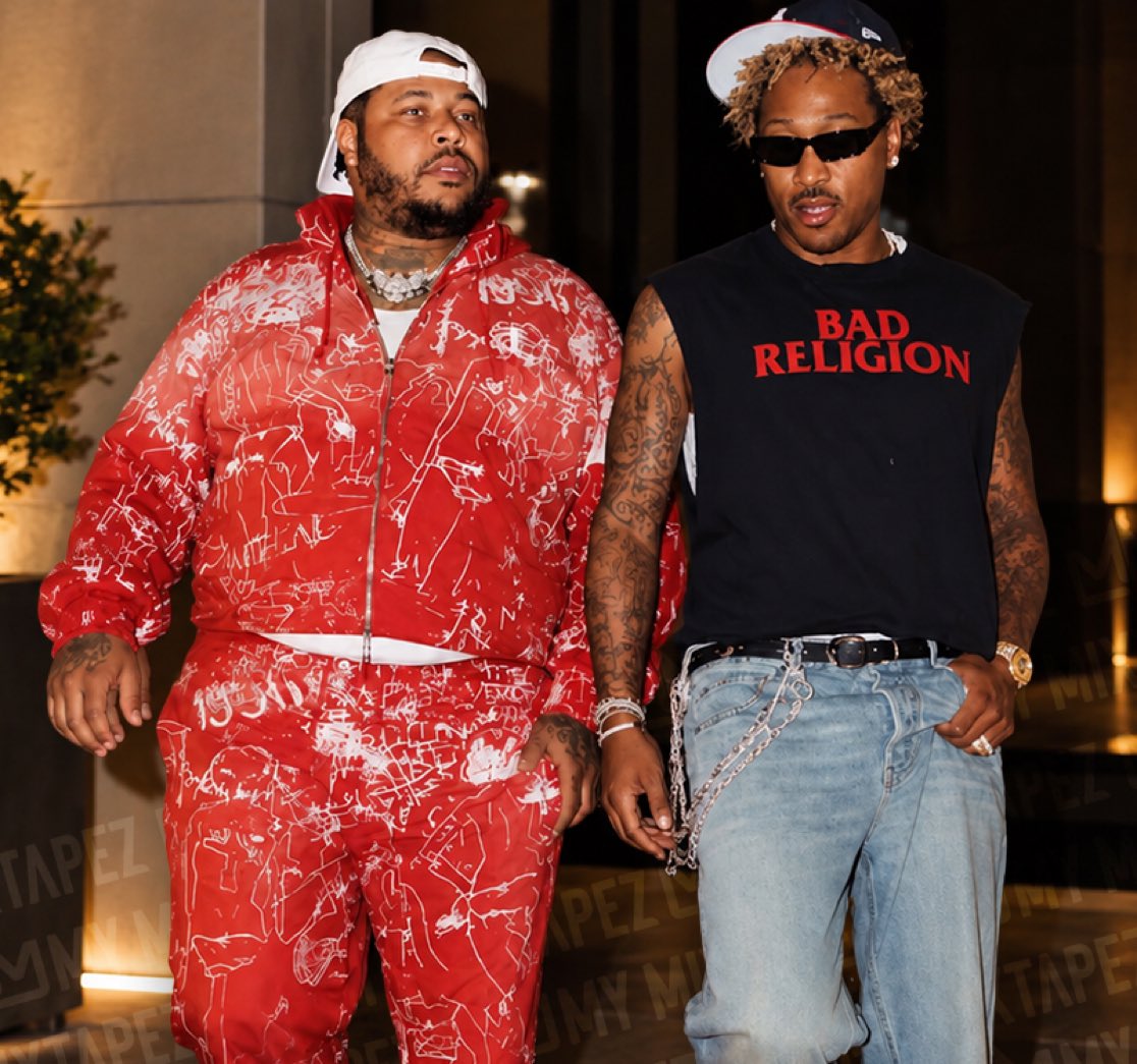 DailyLoud's tweet photo. Future’s brother FBG Casino pleads guilty in his drug case after feds caught him with 17 kg of fentanyl — 

he faces a maximum of life in prison and up to a $10M fine 👀 https://t.co/Y3GJNVo6lA