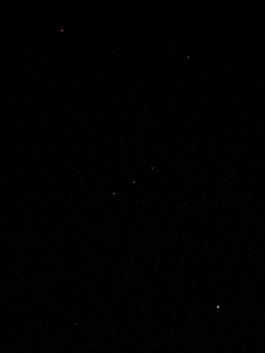 snailorcats's tweet photo. Orion through my window early this morning :-) https://t.co/FbRdHGEDCu