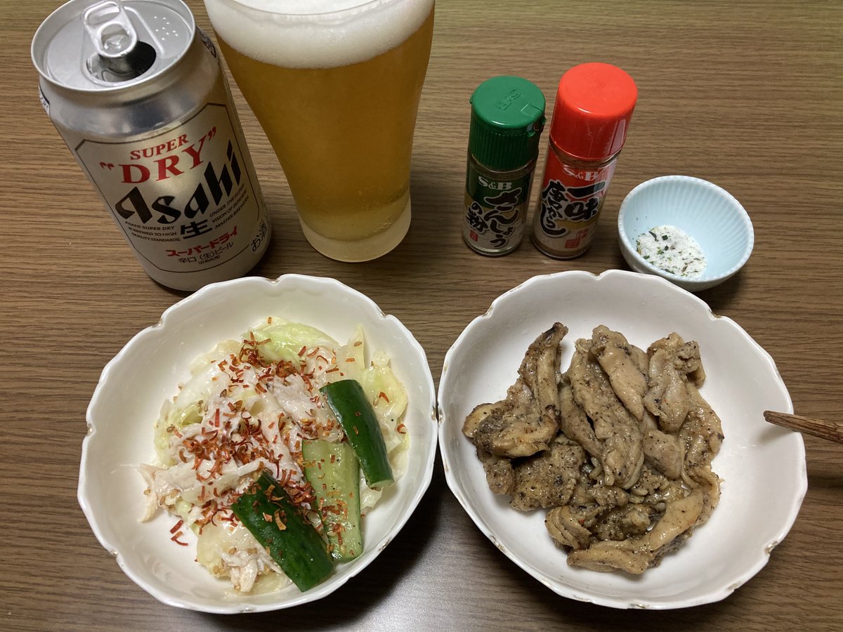 vl_pvb's tweet photo. 🍻🍶 https://t.co/uzQ70MXMsj